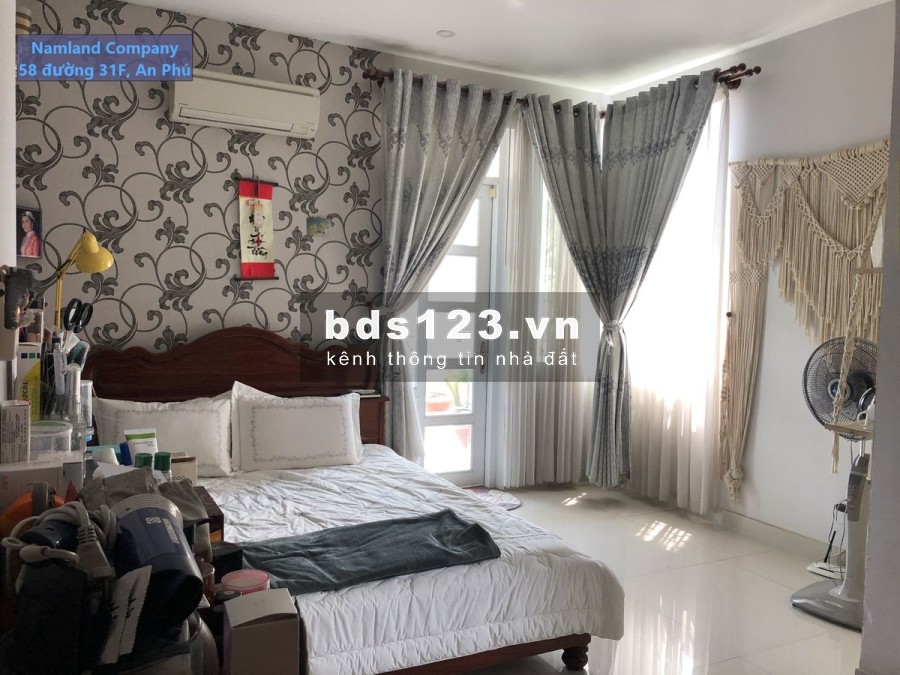 Nhà phố đường Lương ĐỊnh Của 3 lầu, có hầm 4PN đẹp, Bình Khánh, Quận 2