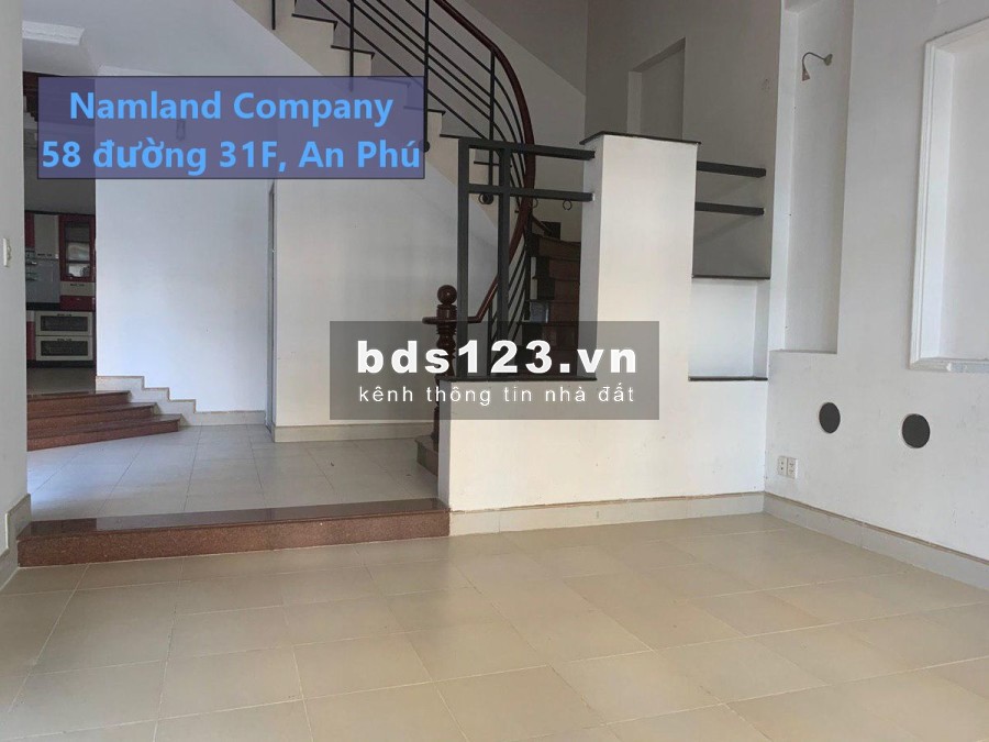 Villa phố cho thuê 8x20 4PN đường Quốc Hương, Thảo Điền