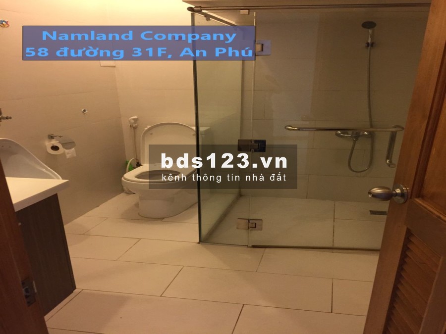 Villa phố cho thuê 8x20 4PN đường Quốc Hương, Thảo Điền