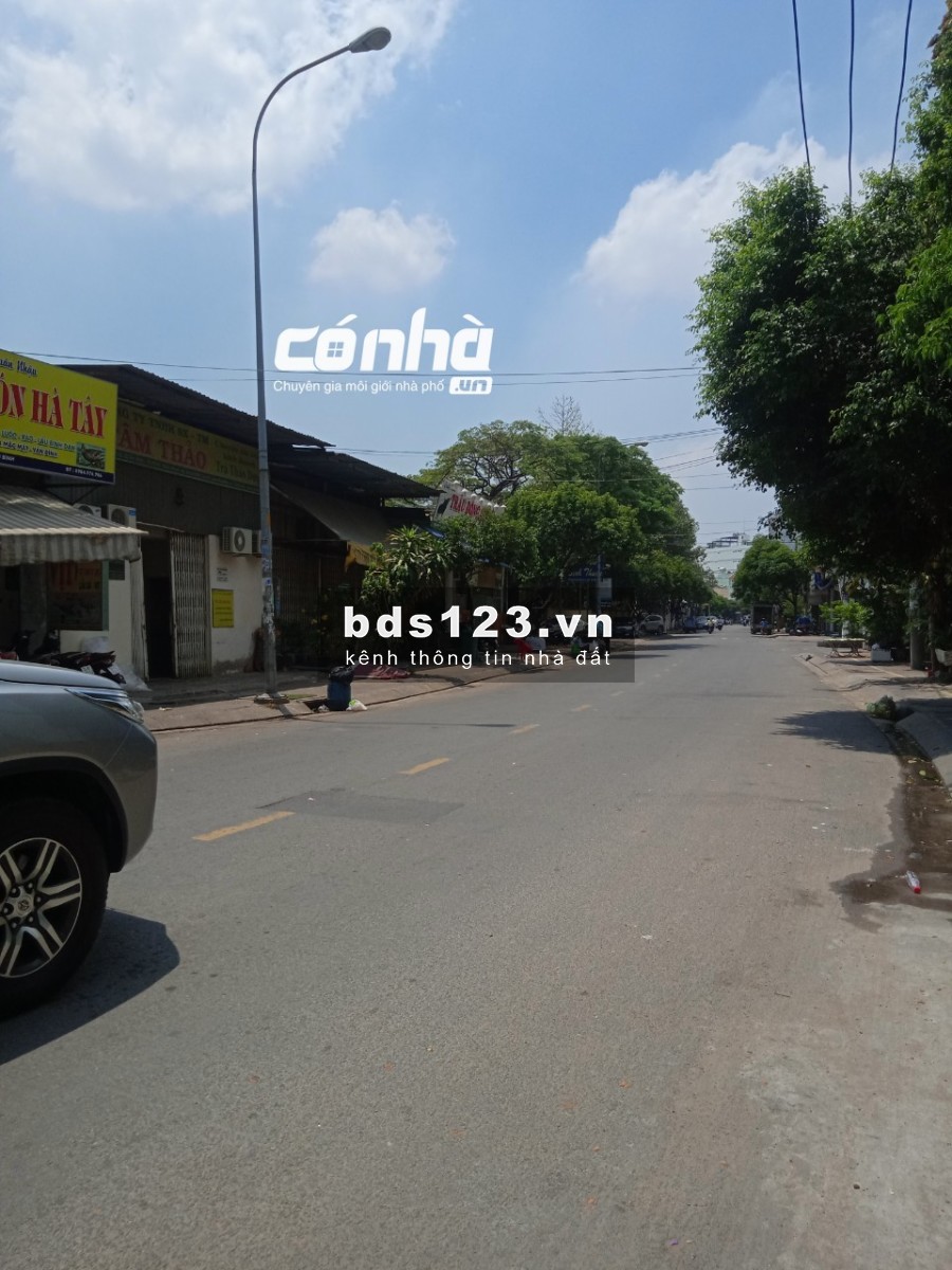 CHo thuê nhà khu kinh doanh ăn uống sầm uất k200, Tân Bình. DT 8x18m _ CÓ NHÀ