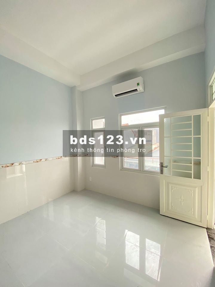 Cho thuê phòng, có máy lạnh, kệ bếp 22/78 Đường số 21, F8, Q.Gò Vấp, an ninh 24/24, có bảo vệ, giờ giấc tự do.