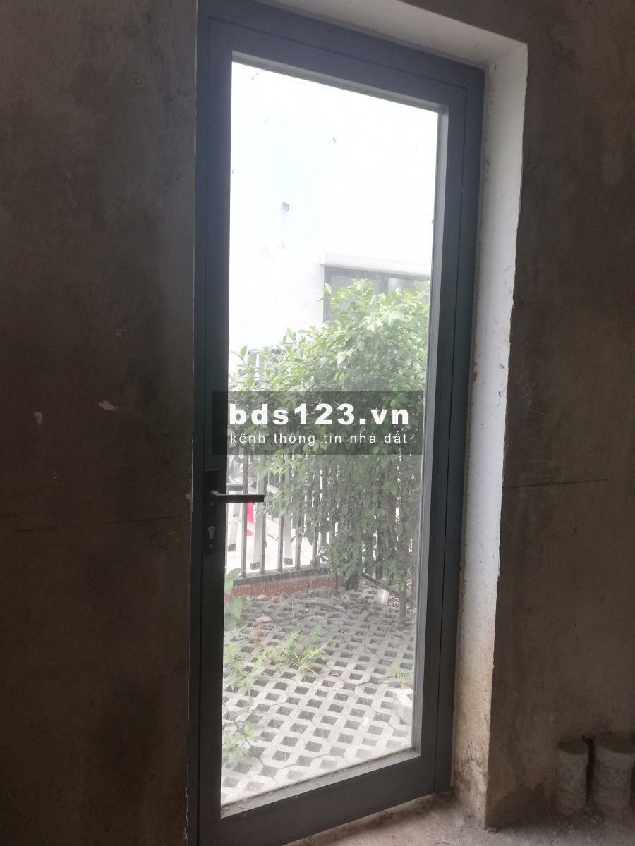 Chính chủ bán gấp căn Shophouse dự án River Park Quận 9