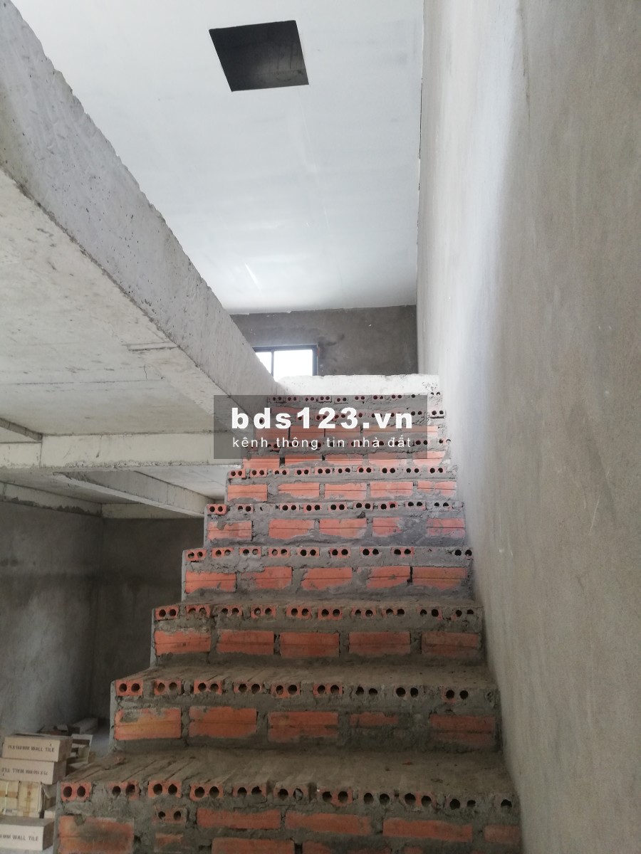 Chính chủ bán gấp căn Shophouse dự án River Park Quận 9