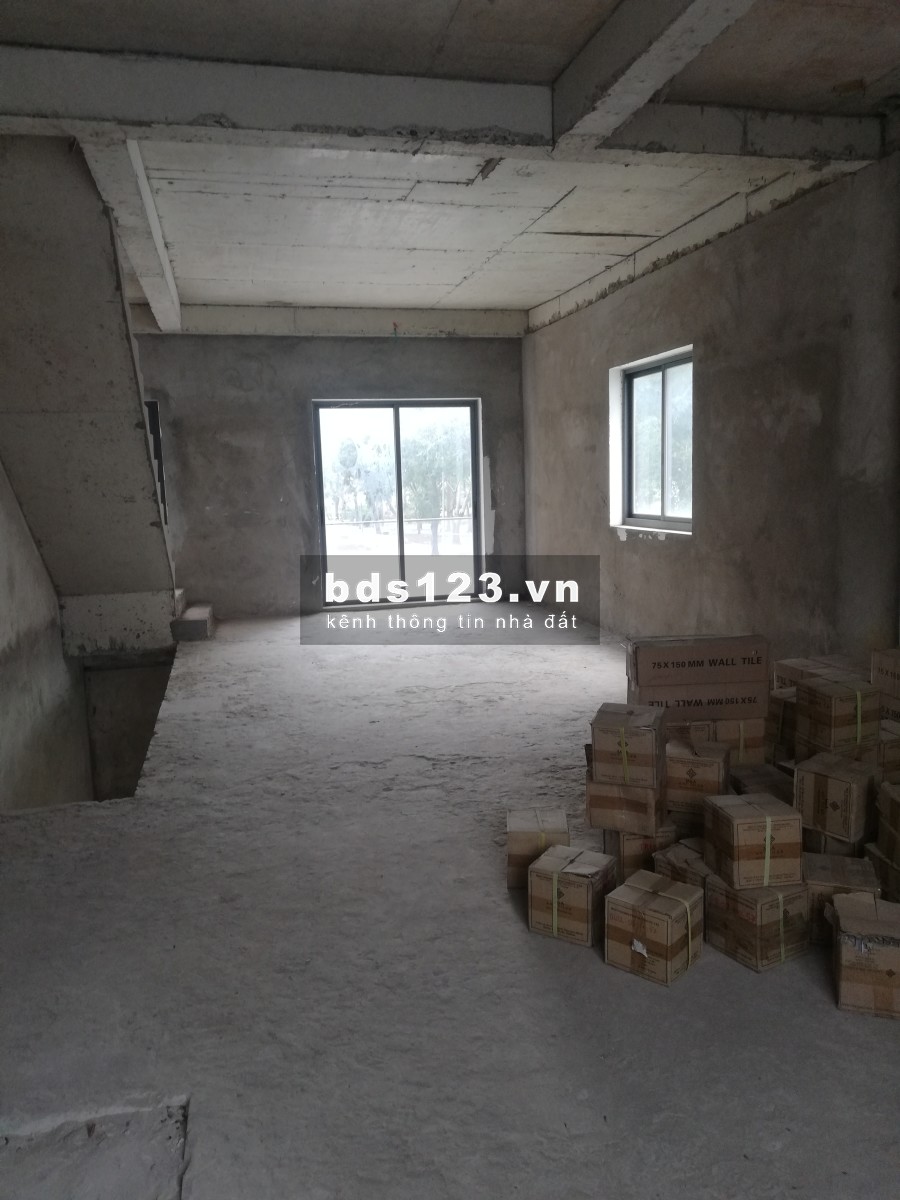 Chính chủ bán gấp căn Shophouse dự án River Park Quận 9