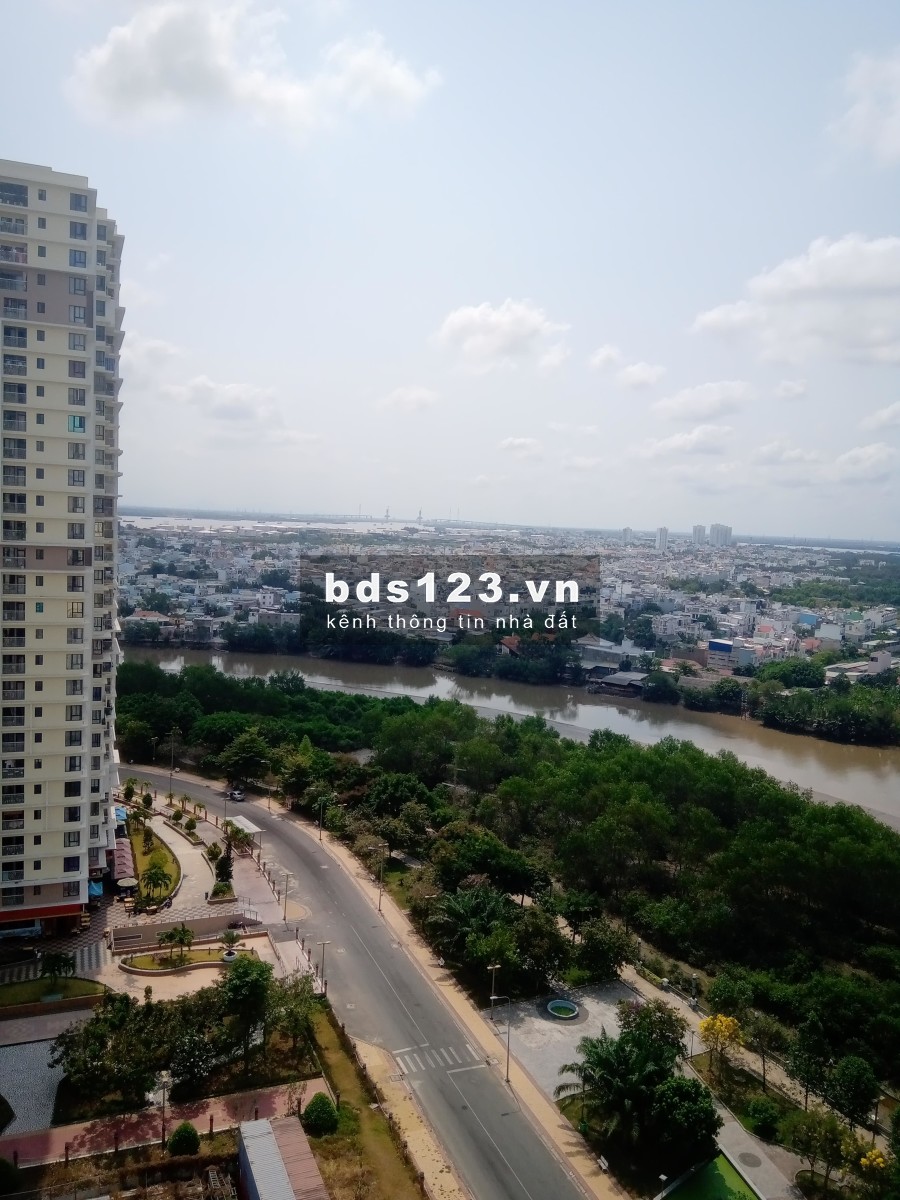 Căn chung cư Era Town Đức Khải Quận 7 97m2 2 phòng ngủ 2wc full nội thất nhà mới giá cực tốt khu vực an ninh quanh năm trong lành thoáng mát