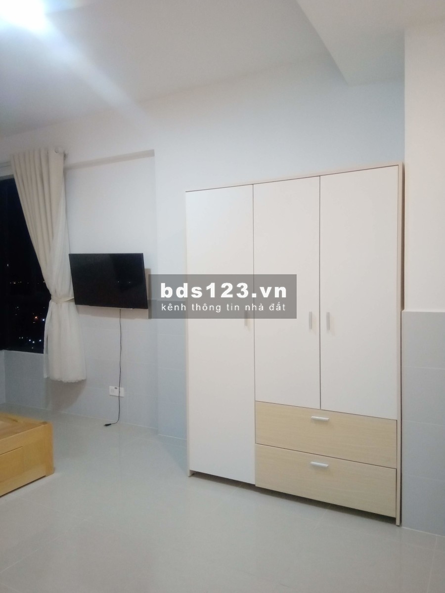 Căn chung cư Era Town Đức Khải Quận 7 97m2 2 phòng ngủ 2wc full nội thất nhà mới giá cực tốt khu vực an ninh quanh năm trong lành thoáng mát