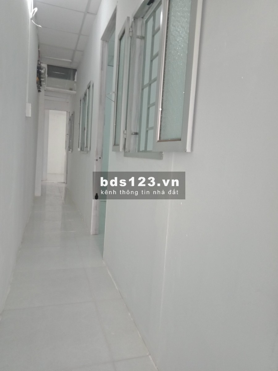PHÒNG GIÁ RẺ, KHOẢNG 1-2 NGƯỜI Ở, GIỜ TỰ DO GẦN NGÔ TẤT TỐ
