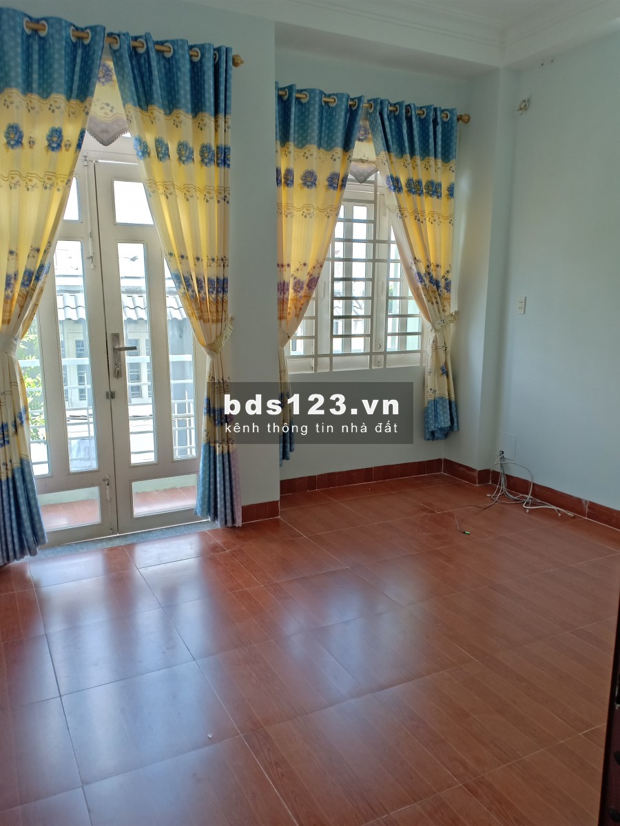 Bán nhà đẹp 200 m GIA 4,750TY, ngay siêu thị Aeon Tân phú, chính chủ, sổ hồng riêng