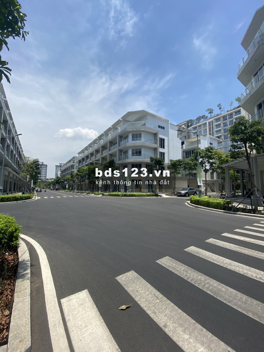 Cho thuê 2 căn Shophouse giá 175 triệu/tháng