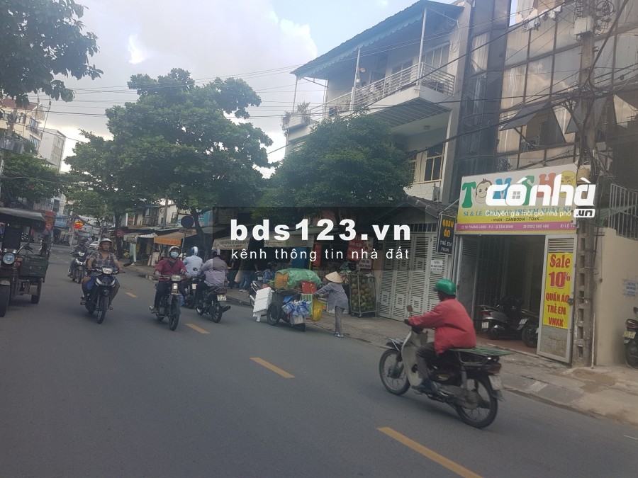 Cho thuê nhà mặt tiền đường Thăng Long, Tân Bình. DT 4x28m, 3 lầu _ CÓ NHÀ