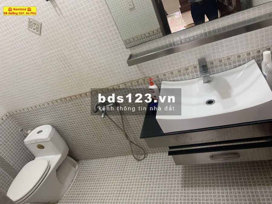 Nhà trệt 1 lầu áp mái có ban công đẹp 29/8 Đường Nguyễn…
