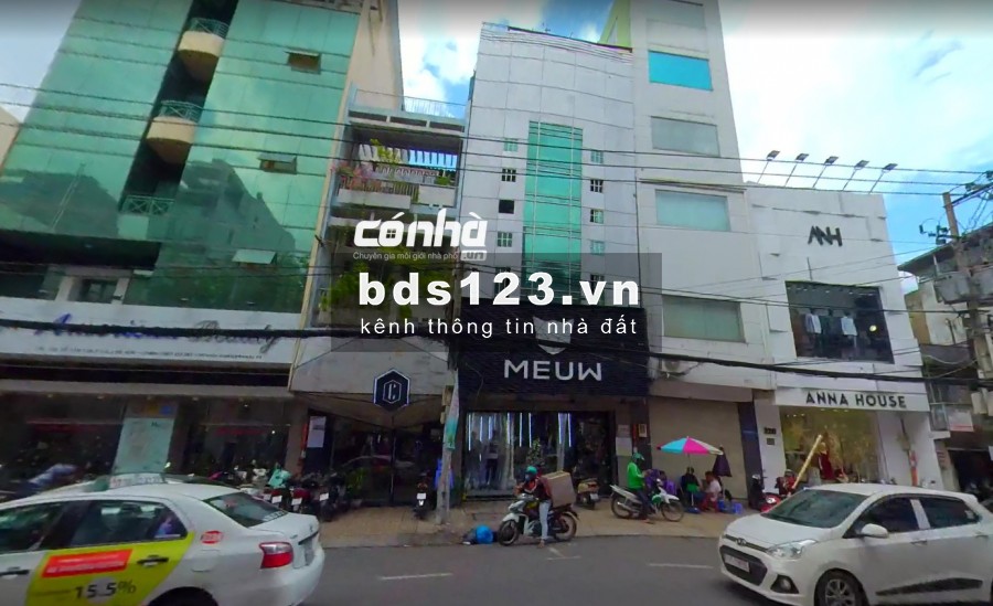 Cho thuê nhà mặt tiền đường Võ Văn Tần, phường 5, Quận 3. DT 6x18m _ CÓ NHÀ