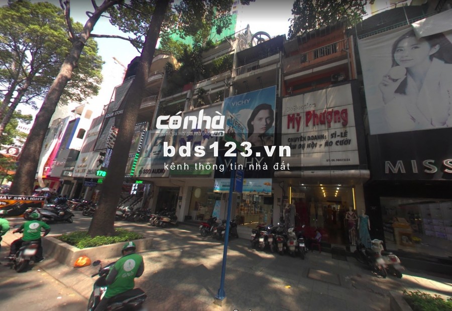 Cho thuê nhà mặt tiền đường 3/2,phường 14, Quận 10. DT 4.5x20m_ CÓ NHÀ