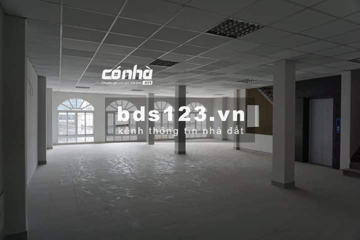 Cho thuê nhà mặt tiền khu sân bay Tân Sơn Nhất, Tân Bình. Nhà 5 lầu _ CÓ NHÀ