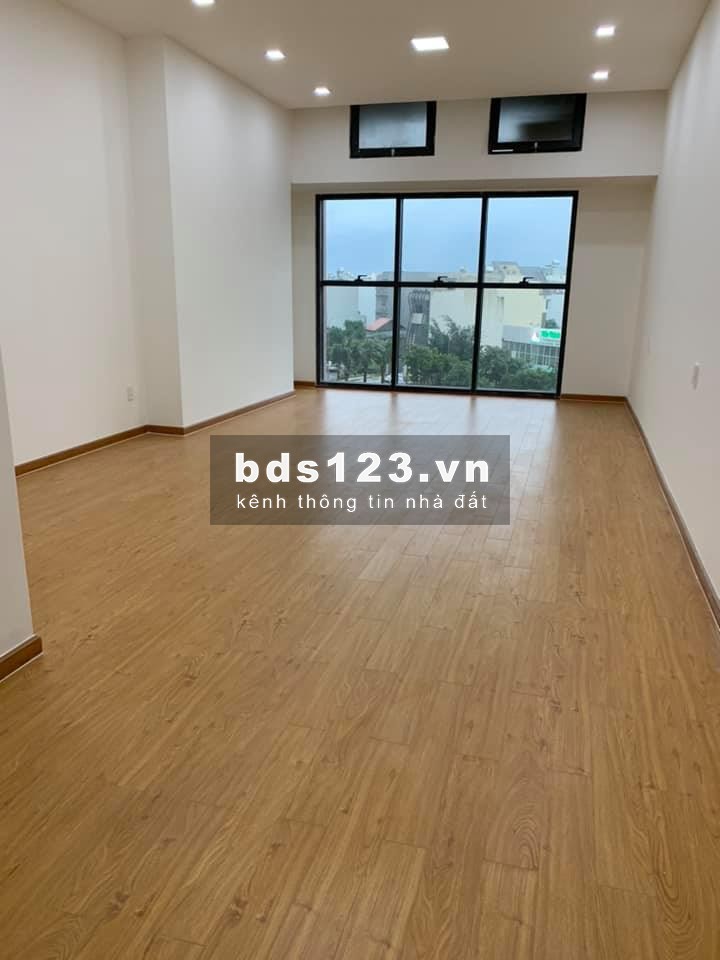 Văn phòng mới xây, hiện đại bậc nhất quận 2 - dành cho công ty nhỏ 3-10 người
