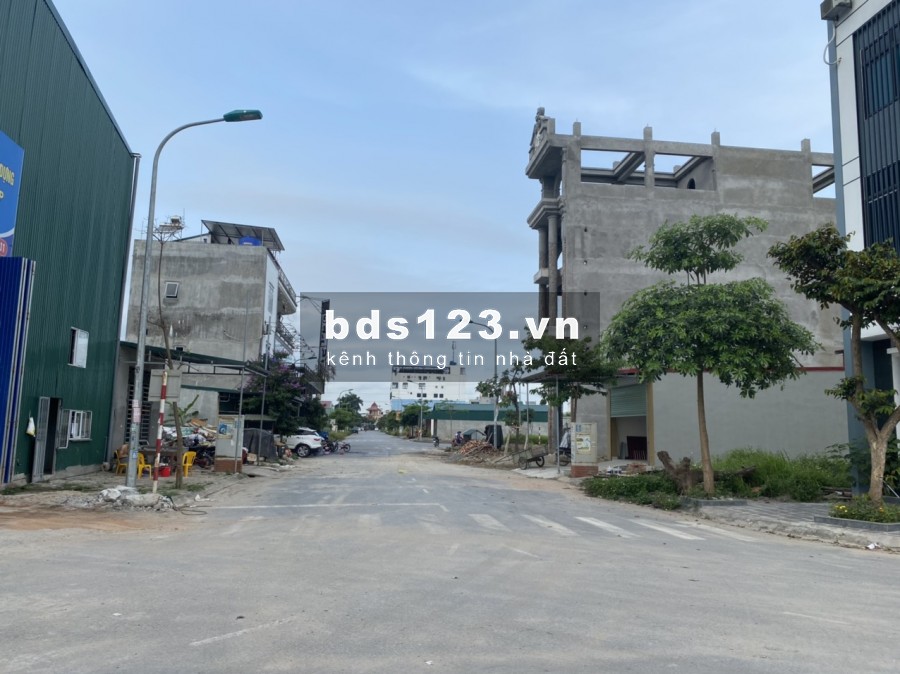 CHO THUÊ ĐẤT TTTM DÂN TIẾN KHOÁI CHÂU HƯNG YÊN 170M2 ĐẮC ĐỊA KINH DOANH GIÁ 12TRĐ/THÁNG LH: 0977.032.368