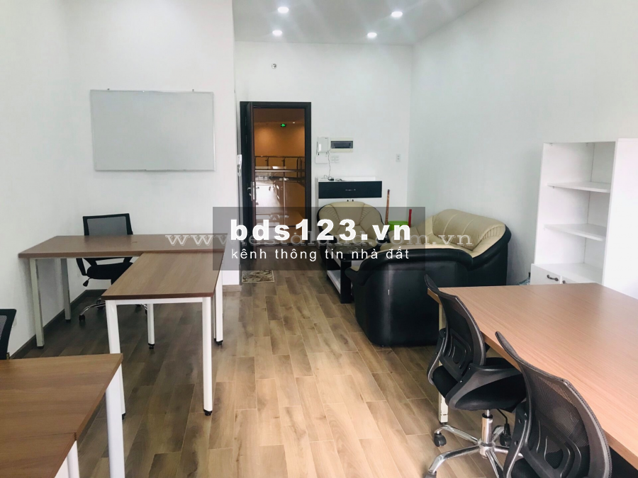 Văn phòng Officetel sàn gỗ, Full nội thất mới 100% - Giá rẻ nhất thị trường 8.5 triệu.