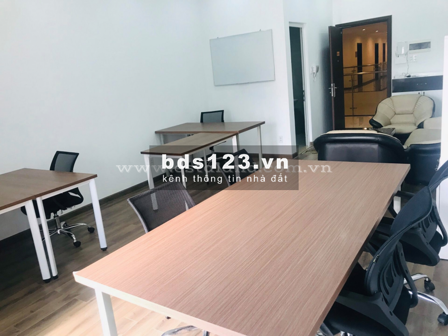 Văn phòng Officetel sàn gỗ, Full nội thất mới 100% - Giá rẻ nhất thị trường 8.5 triệu.