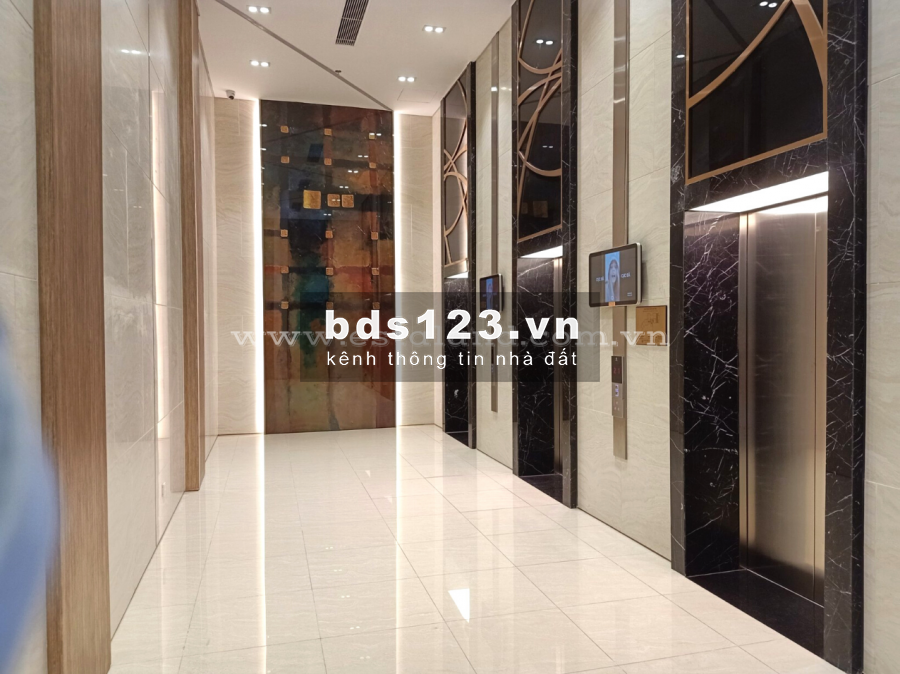 Văn phòng Officetel sàn gỗ, Full nội thất mới 100% - Giá rẻ nhất thị trường 8.5 triệu.