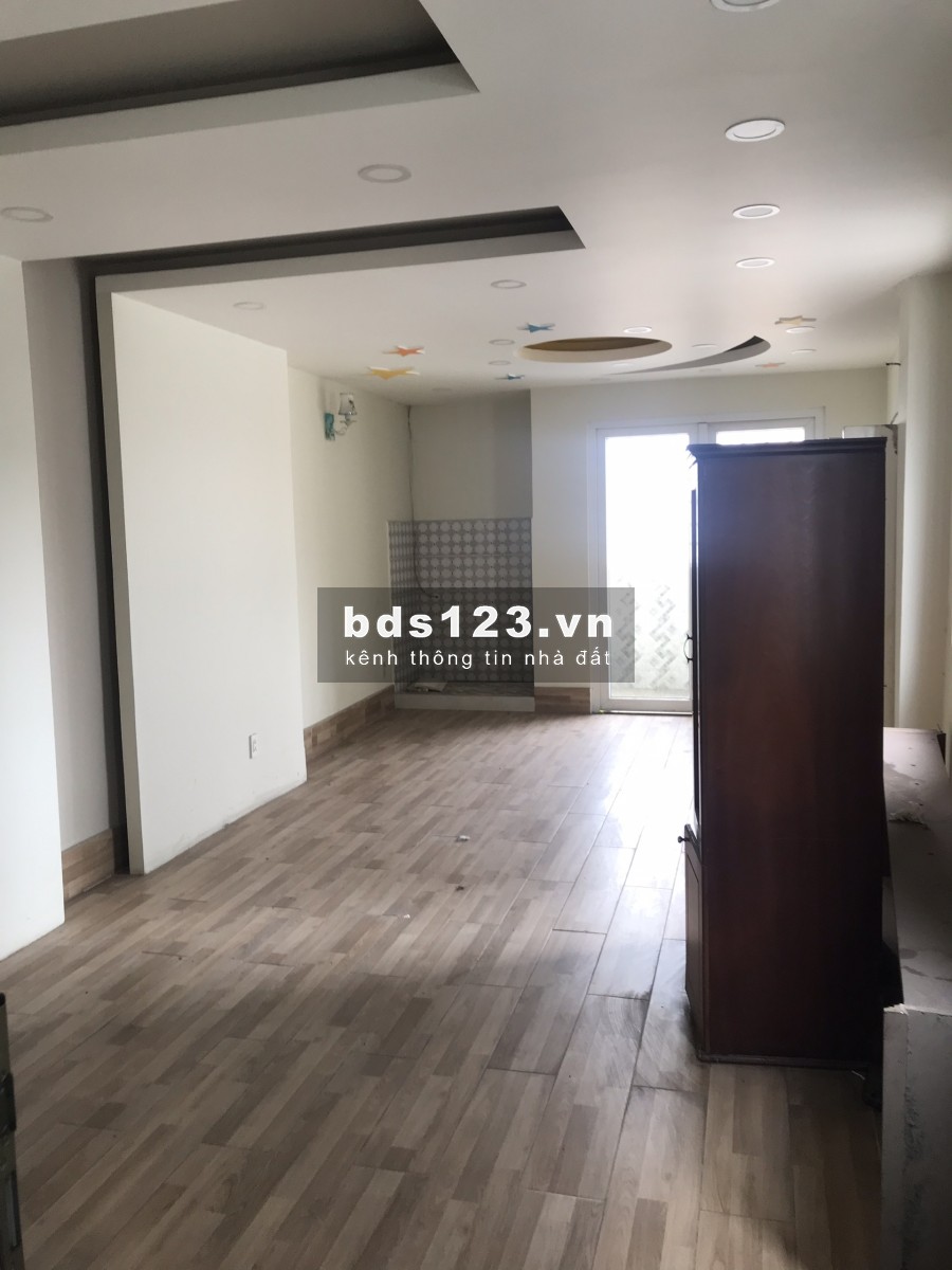 Chính chủ cần bán gấp nhà mặt tiền Bạch Đằng Bình Thạnh giá rẻ hơn khu vực