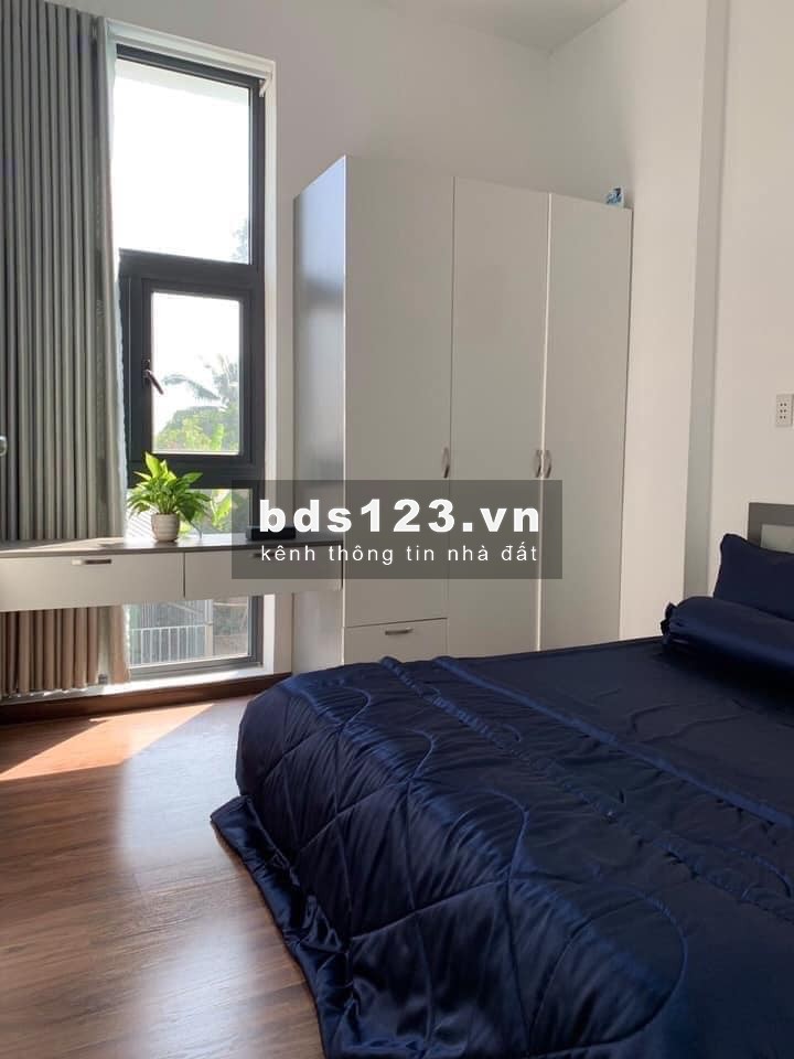 Bán nhà hxh 1 sẹc đường chợ Bình Thành (5*12) đúc 1 lửng 2 lầu 3.45 tỷ