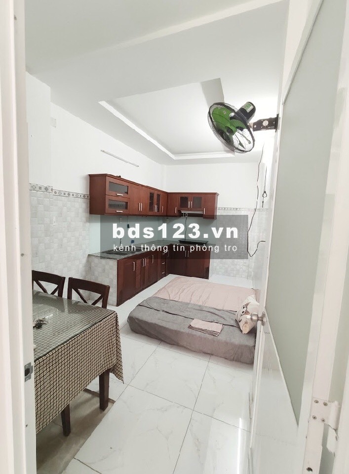 ƯNG TỪ CÁI NHÌN ĐẦU TIÊN, NẾU CHƯA ƯNG NHÌN LẠI 2-3 LẦN