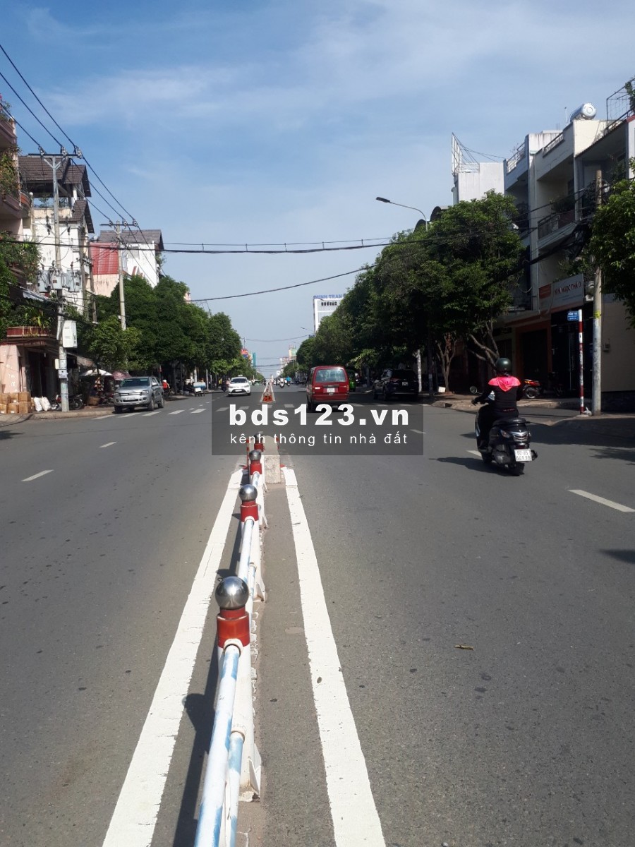 Bán nhà MT Nguyễn Văn Lượng Gò Vấp 7x22m cực đẹp