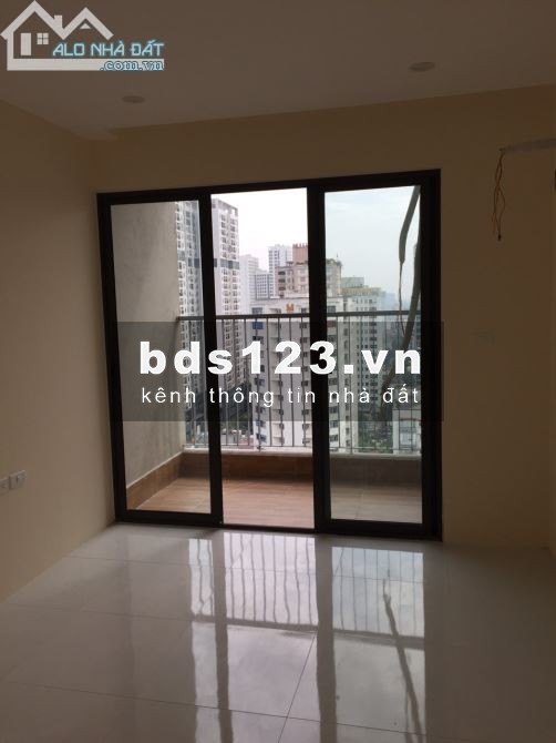 Căn góc 3 ngủ 98m tầng 10 ban công Đông Nam 143 Nguyễn Tuân 0985800205