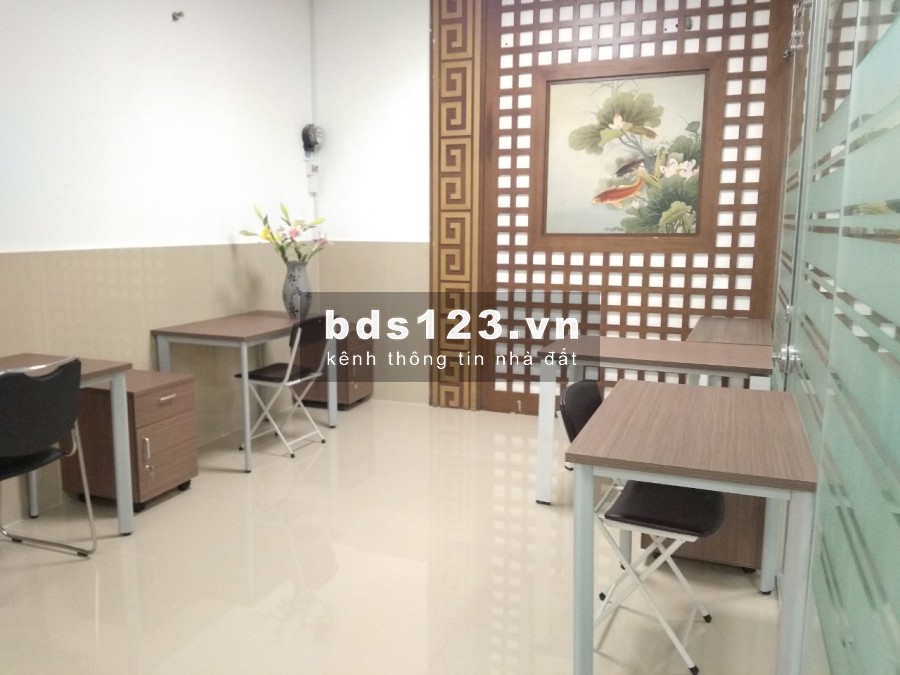 Cho thuê văn phòng full nội thất tại Quận 1 cho từ 4-12 người làm việc. Giảm 15% cho 3 tháng liên tiếp. Lh 0981 291 039 -ms.Nhung (BQL tòa nhà)