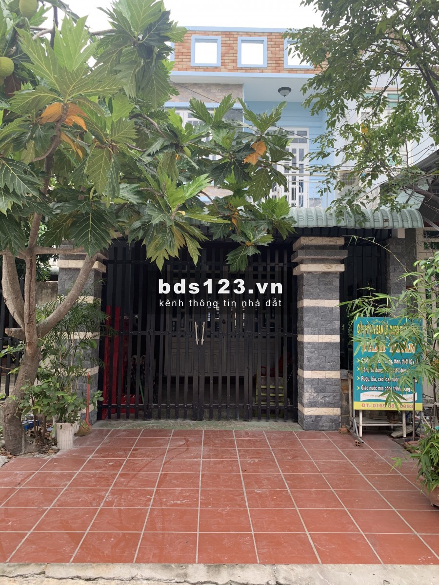 (Bán gấp) Nhà 1 Trệt 1 Lầu+ 16 Phòng Trọ VÀ Lô Đất 480M2 đất đổi diện chợ chỉ 650 triệu