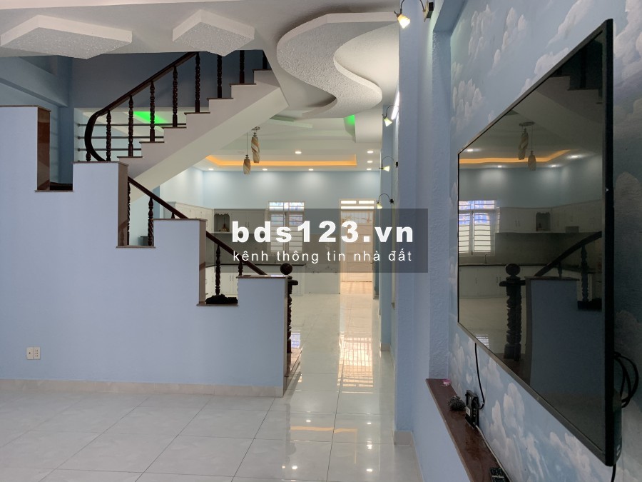 (Bán gấp) Nhà 1 Trệt 1 Lầu+ 16 Phòng Trọ VÀ Lô Đất 480M2 đất đổi diện chợ chỉ 650 triệu
