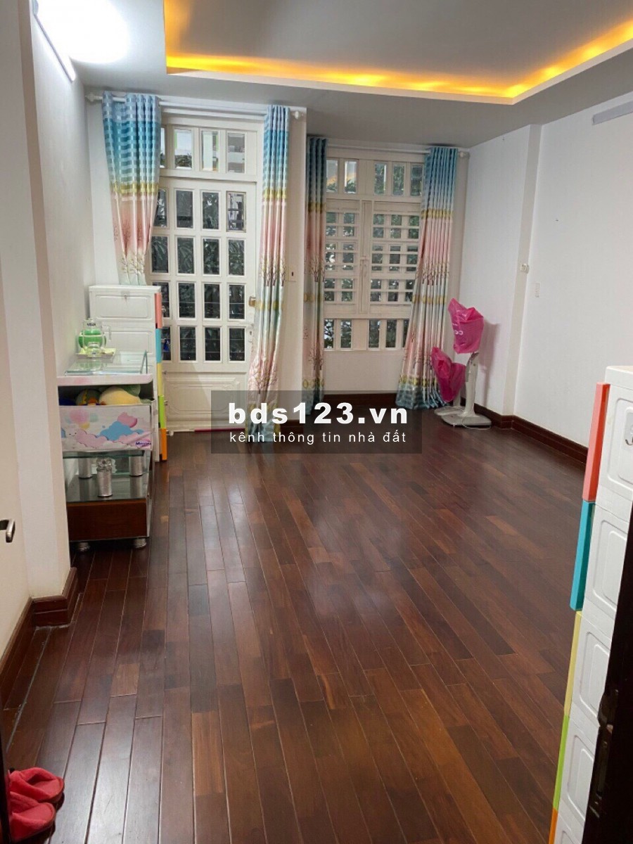 Nhà Nguyên Căn 4PN 4WC 1Trệt 2Lầu Trần Trọng Cung 17tr