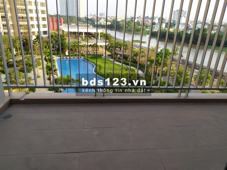 Palm Heights 2PN 77m2 bàn giao hoàn thiện giá tốt nhất thị trường