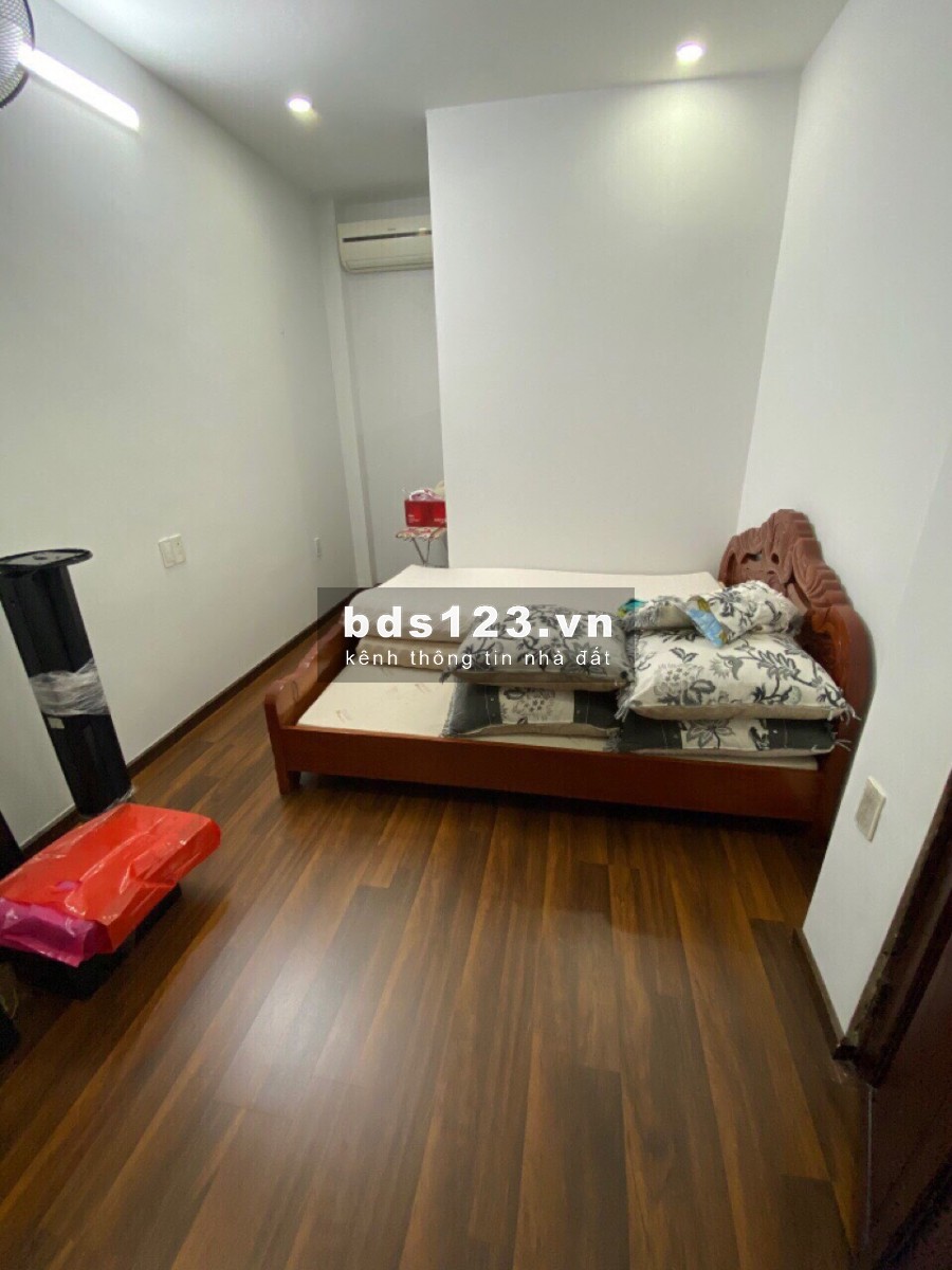 Nhà Nguyên Căn 4PN 4WC 1Trệt 2Lầu Trần Trọng Cung 17tr