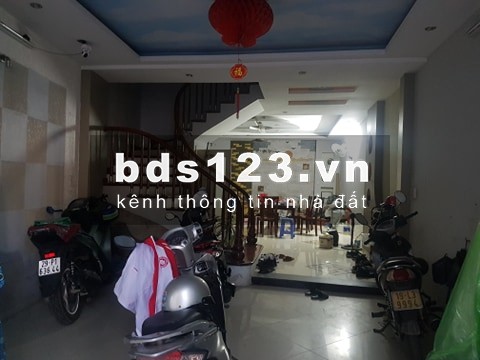 nhà 5 tầng ngõ 79 cầu giấy diện tích 60.36m2