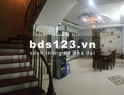 nhà 5 tầng ngõ 79 cầu giấy diện tích 60.36m2