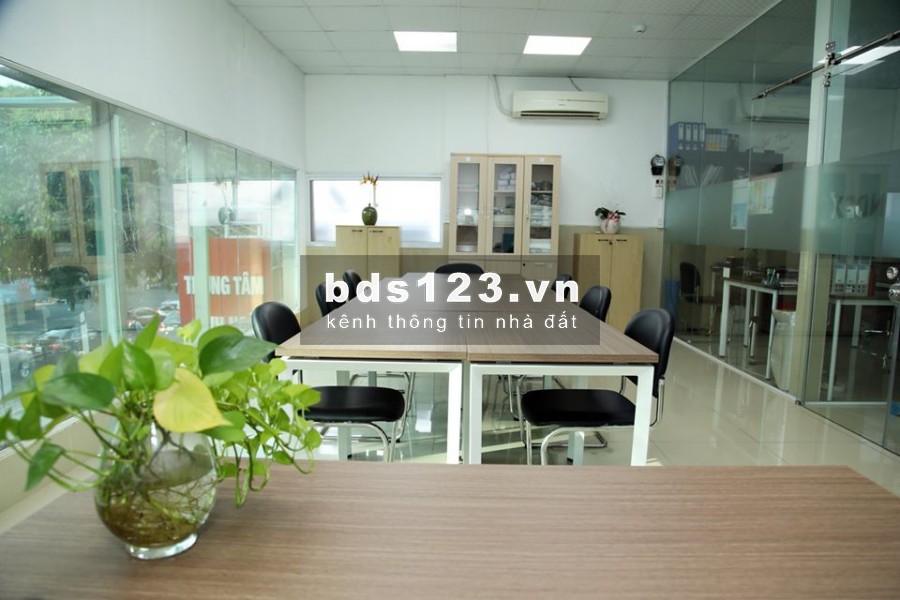Cho thuê văn phòng Quận 1 giá ưu đãi giảm ngay 15% 3 tháng liên tiếp cho từ 3-10 người làm việc