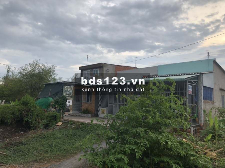 Bán nhà tổ cư QL 50 gần cảng phước đông – 100m - 760 Triệu – 0933644449