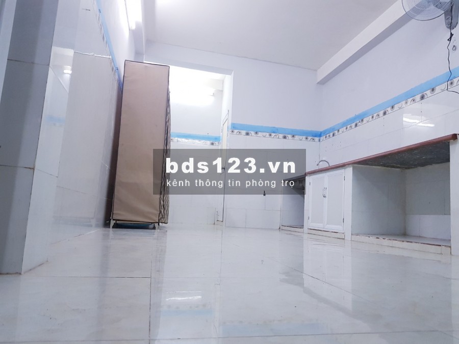 Phòng dàn bếp, đối diện BXMD, Bình Thạnh