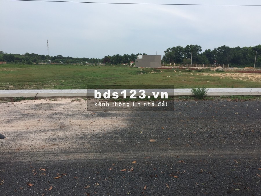 Cần bán gấp lô đất ven biển Hồ Tràm Vũng Tàu, giá chỉ 1 tỷ 028 triệu, sổ hồng, LH: 0902651012