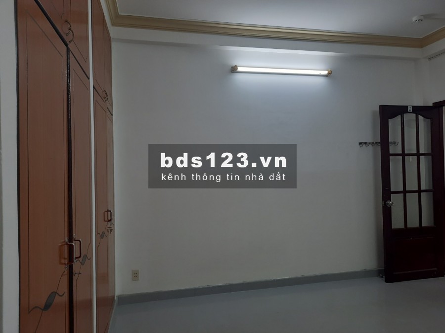 KTX và phòng riêng đang giảm giá cho 3 tháng đầu tiên