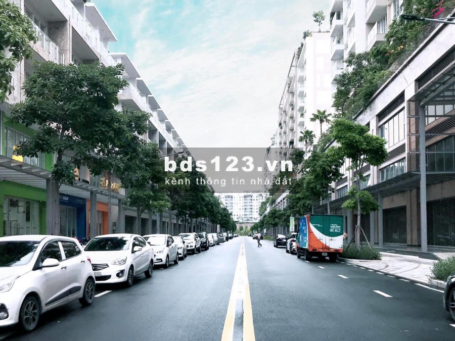 Cần cho thuê sàn Shophouse Sarina thô/ hoàn thiện