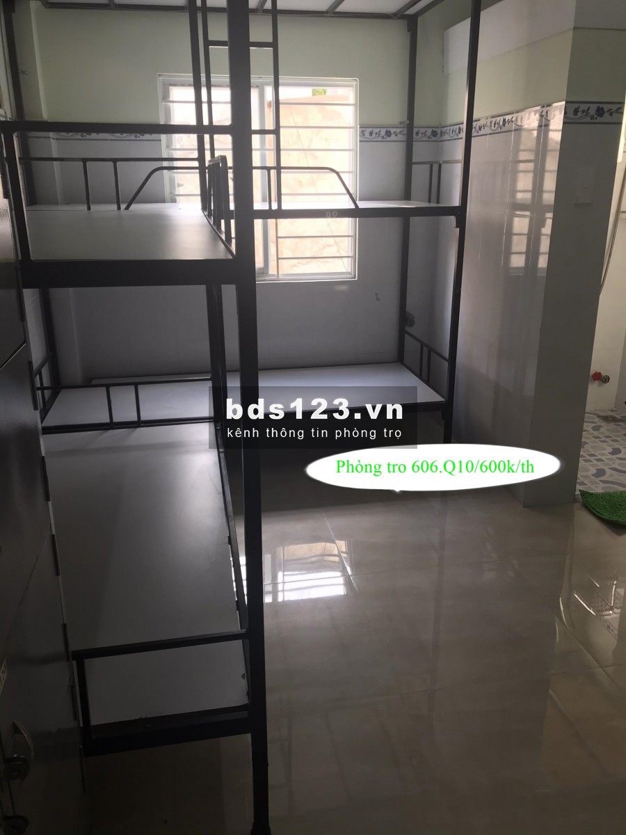Nhà Trọ Giá Rẻ 750K Quận 10 sinh viên Kinh tế, Y dược, VIệt giao và lao động