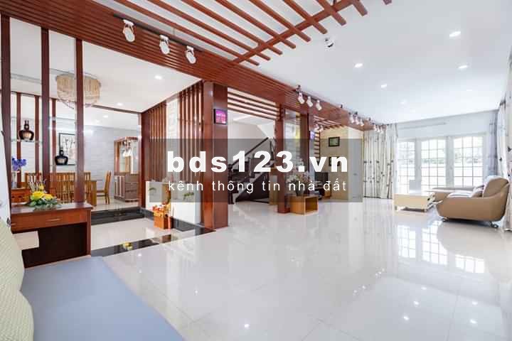 VILLA 7X20M, TRỆT, 2 LẦU, 4 PN BÌNH KHÁNH