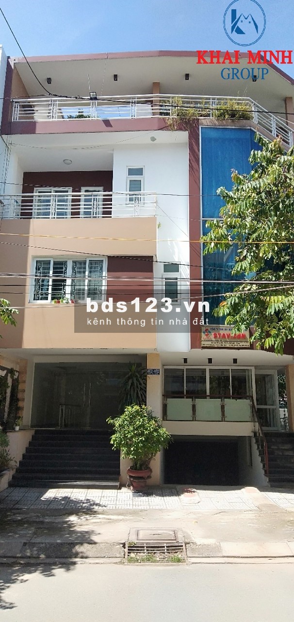 Mặt bằng - Văn phòng 90m2, góc 2 mặt tiền, sân trước và sau - 41F/25 Đặng Thùy Trâm, sát bên ĐH Văn Lang CS3