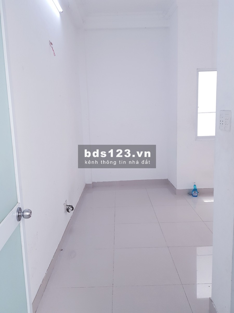 PHÒNG ĐẸP CHO THUÊ ĐƯỜNG TRẦN THÁI TÔNG, GẦN CỔNG KCN TÂN BÌNH, SÂN BAY TSN, TỰ DO, TỰ QUẢN