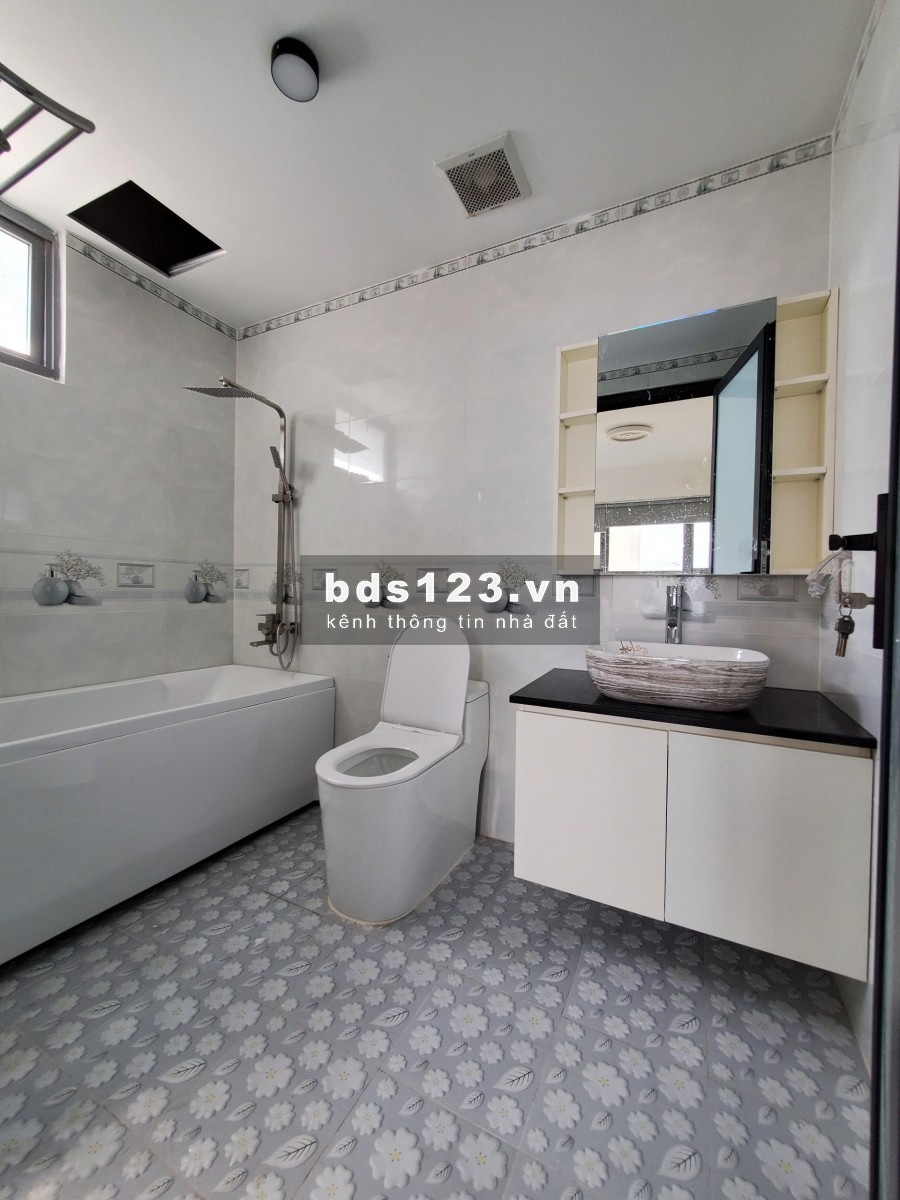 Palm Heights 3PN 105m2 full nội thất giá cho thuê 16tr