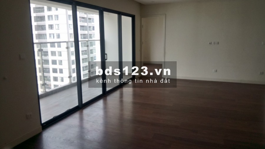 Bán căn hộ cao cấp 4 phòng ngủ 135m dự án Imperia Garden 0985800205