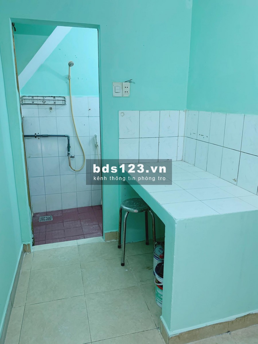 Cho thuê phòng trọ Phạm Văn Chí Q6 33m2 3tr7
