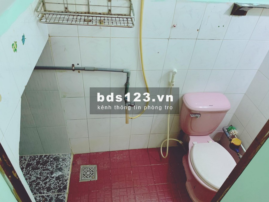 Cho thuê phòng trọ Phạm Văn Chí Q6 33m2 3tr7